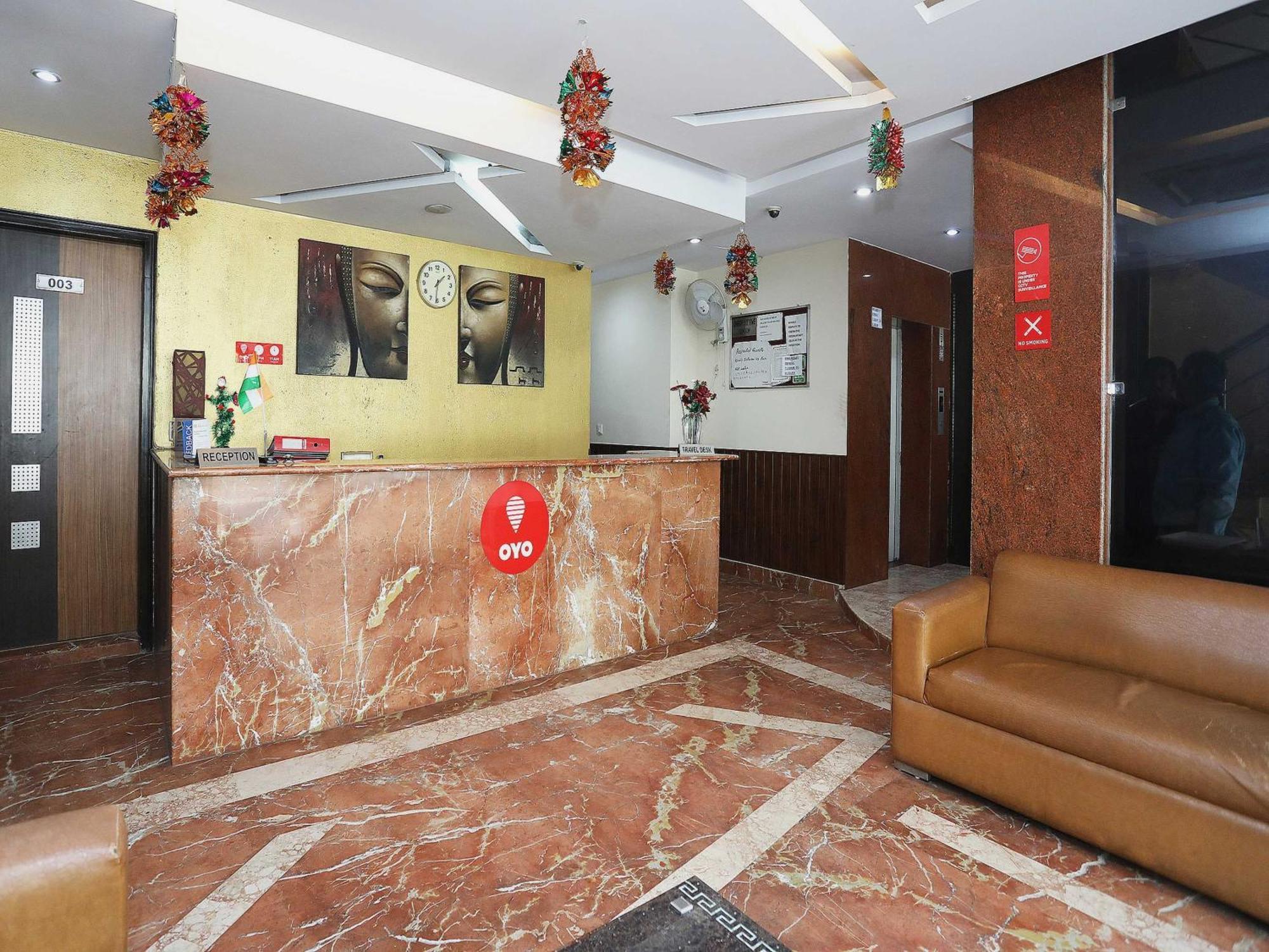 Oyo Hotel Vedas Heritage 德里 外观 照片