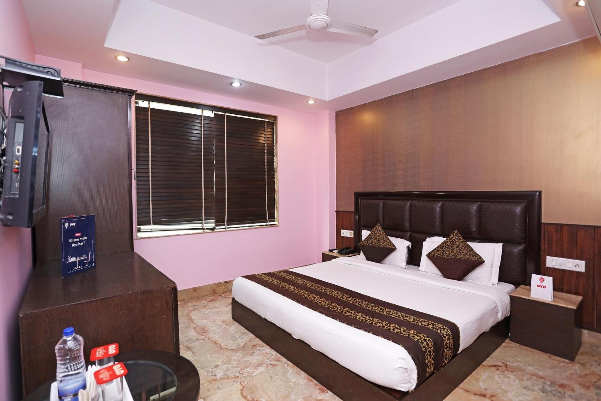 Oyo Hotel Vedas Heritage 德里 外观 照片