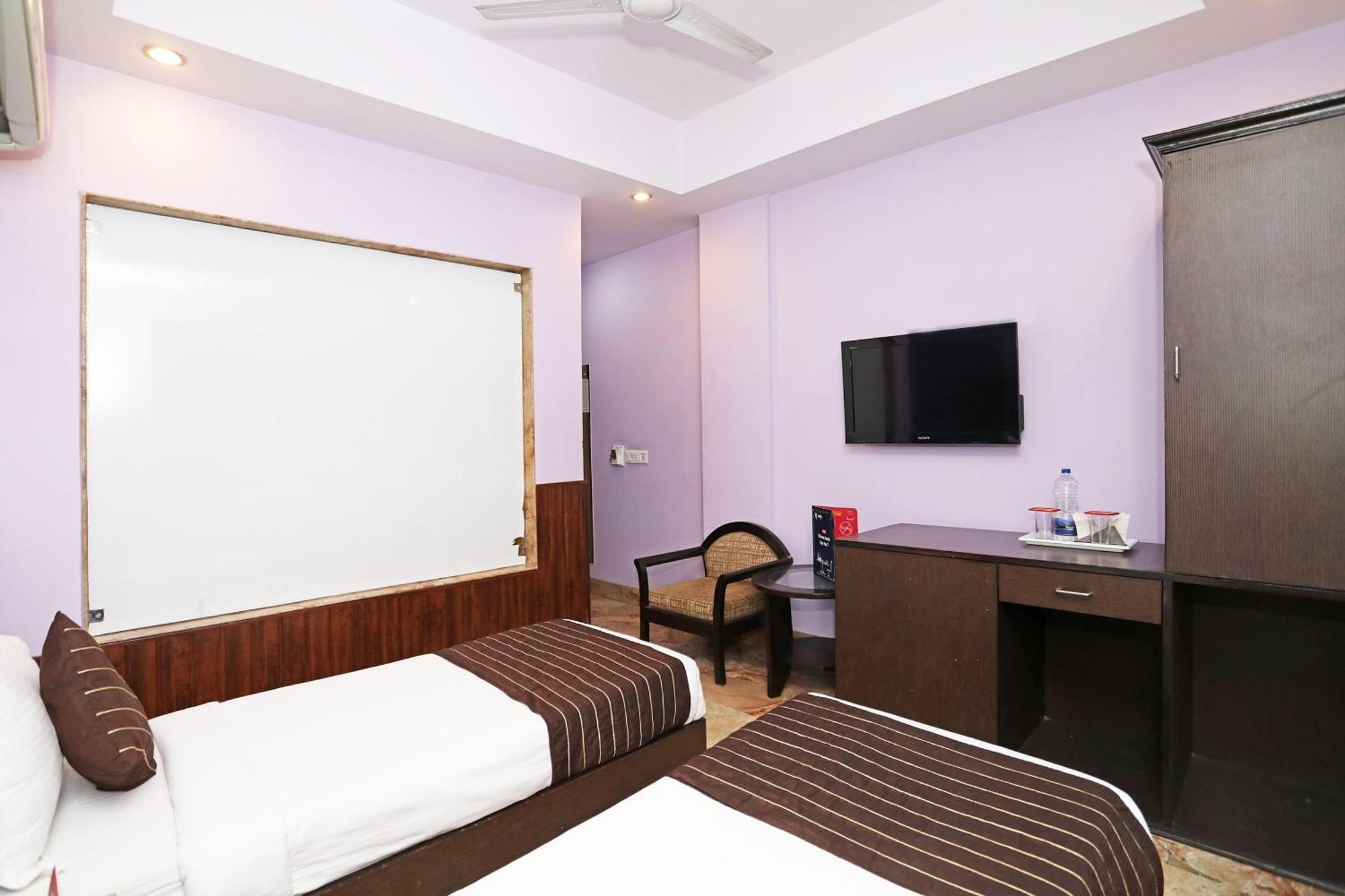 Oyo Hotel Vedas Heritage 德里 外观 照片